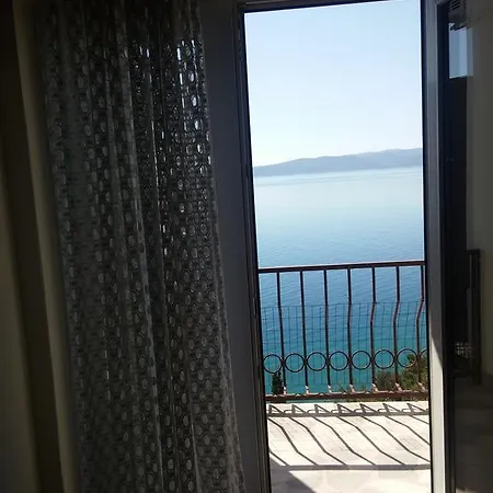 Sunset Apartment
